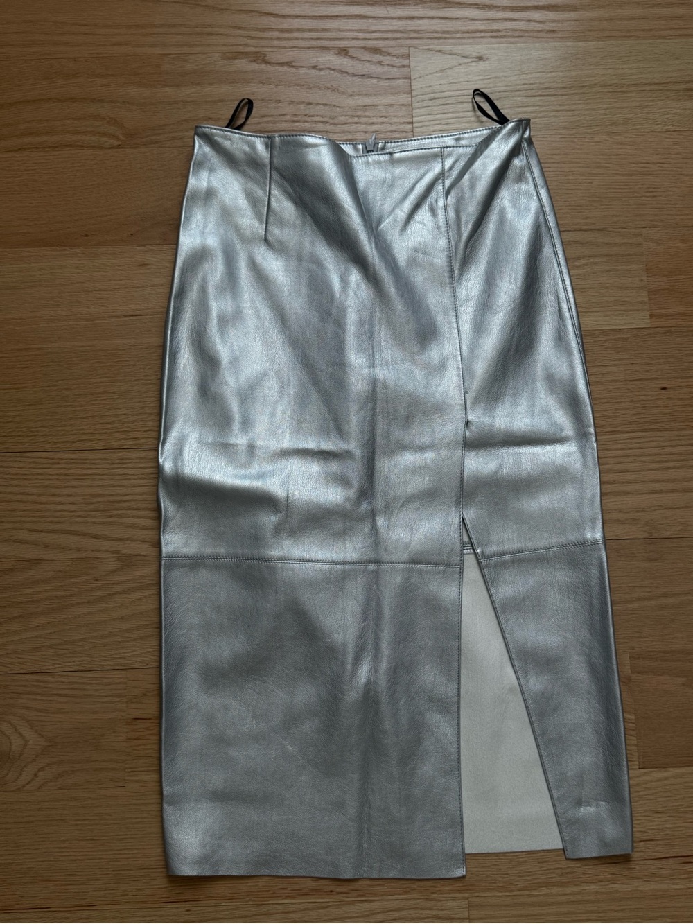 Metallic Silver Faux-Leather Pencil Skirt